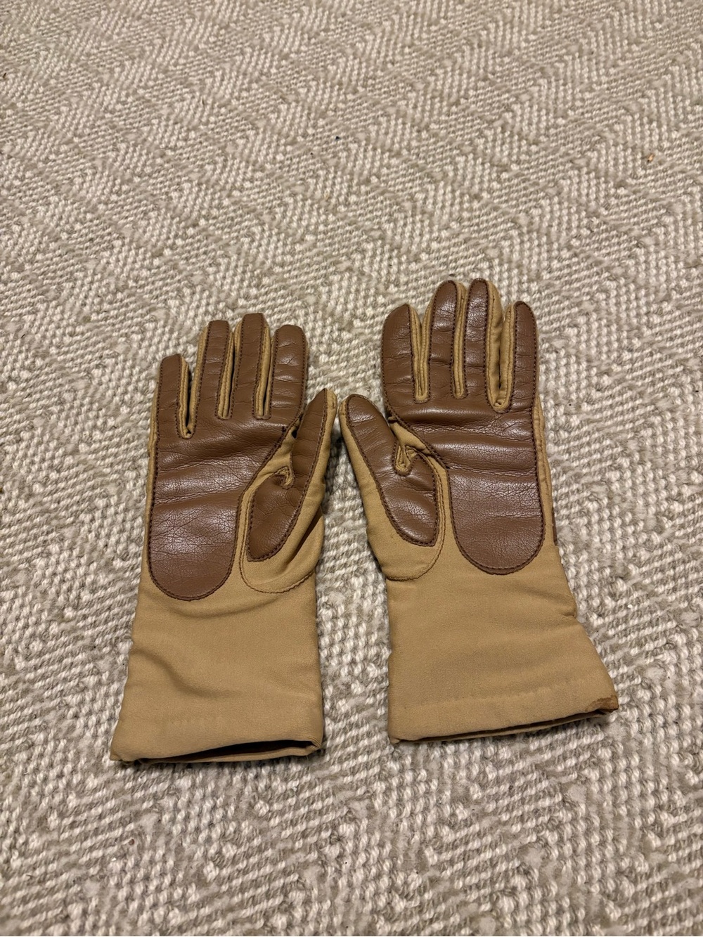 Brown Gloves